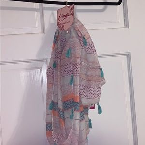 Brand new girls scarf!!